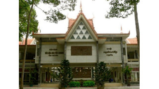 Bảo tàng Khmer lưu giữ rất nhiều hiện vật phong phú về đời sống văn hóa tinh thần  